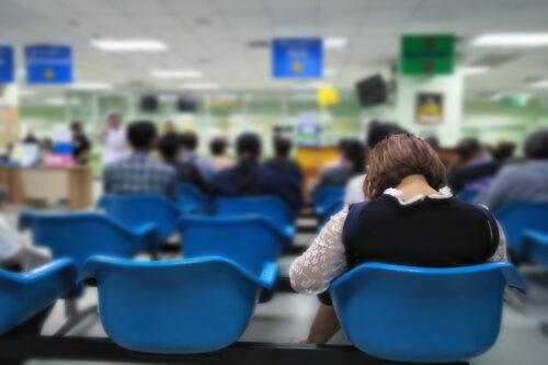 many people waiting medical and health services to the hospital,